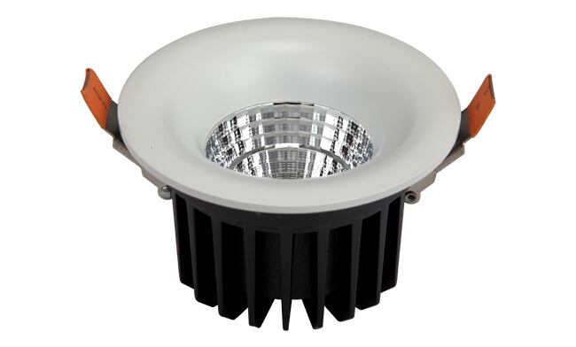 LED15W  COB深孔喇叭口筒燈開(kāi)孔110mm黃光/白光/中性光